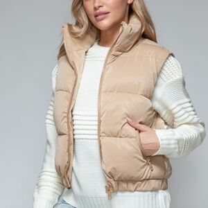 039.NWT SNOBBISH COLLECTION PUFFER ZIP UP SOFT  LINED WEST IN BEIGE